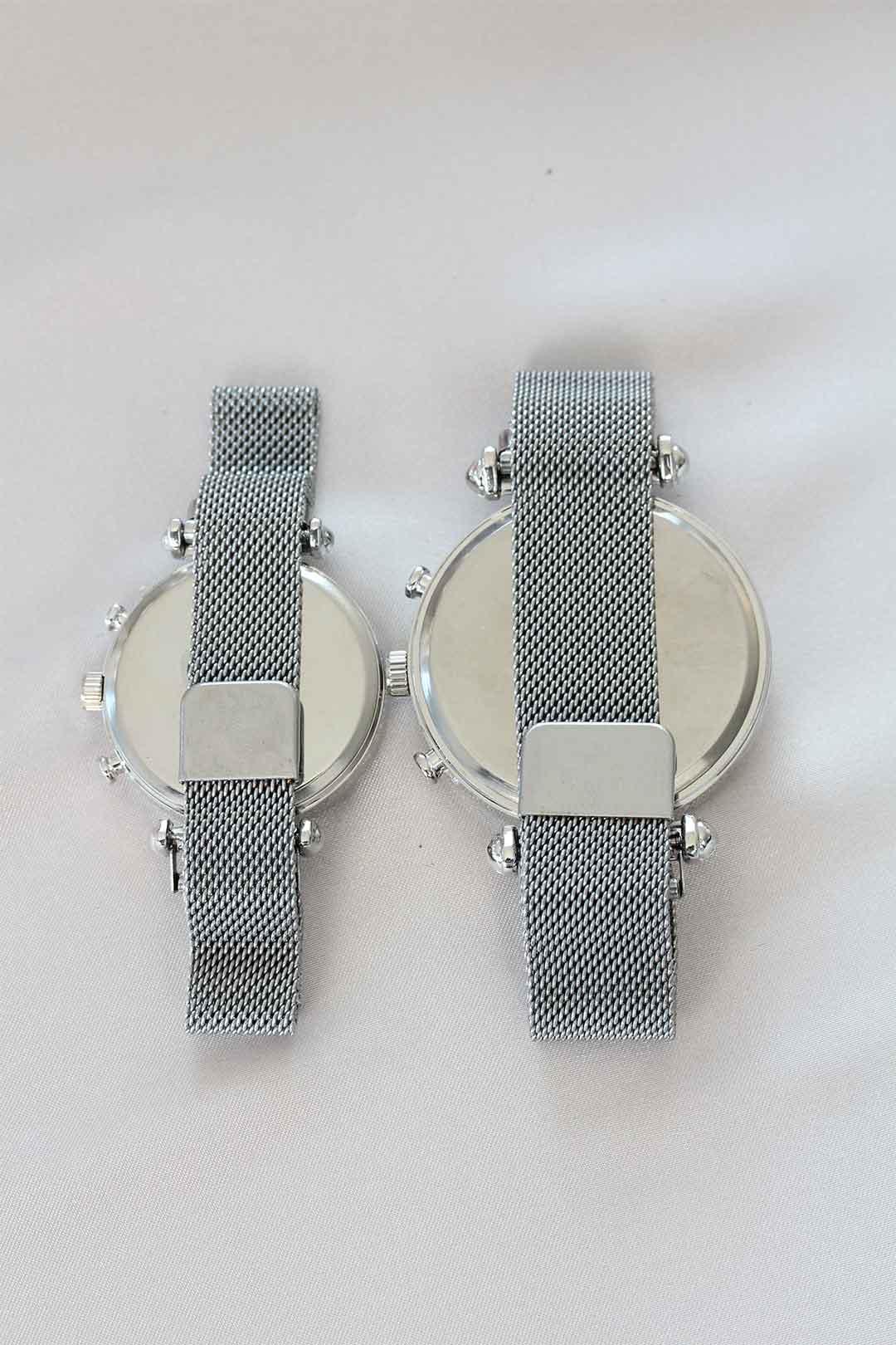 Gümüş Renk Hasır Metal Mıknatıs Kordonlu Sevgili Saatleri